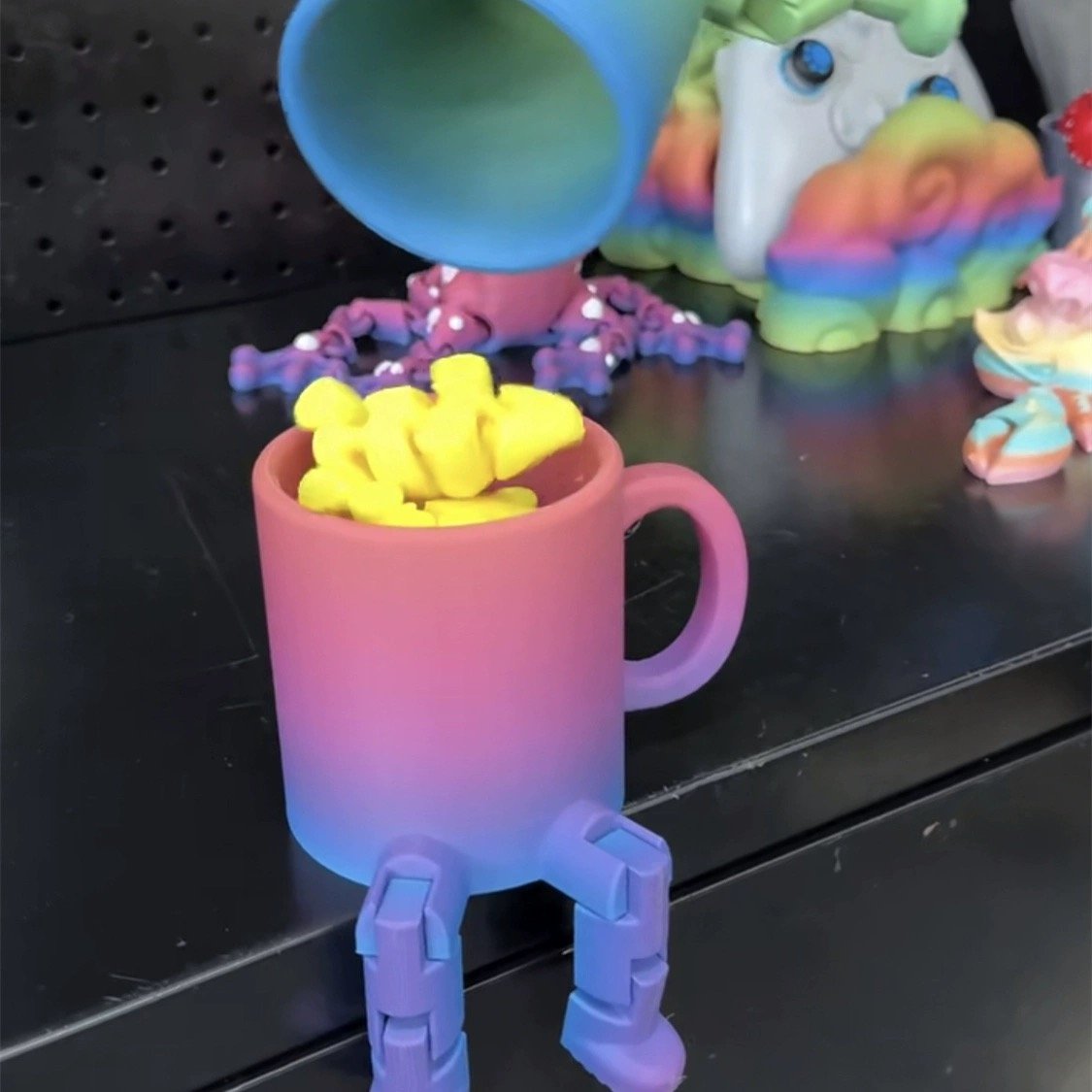 Ausgefallene Becher mit Beinen – Lustiges & praktisches Design Mivoza Deutschland