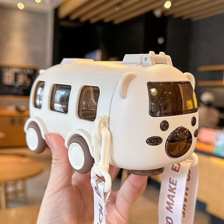 500 ml Trinkflasche in Busform – Auslaufsicher mit Strohhalm & Gurt Mivoza Deutschland
