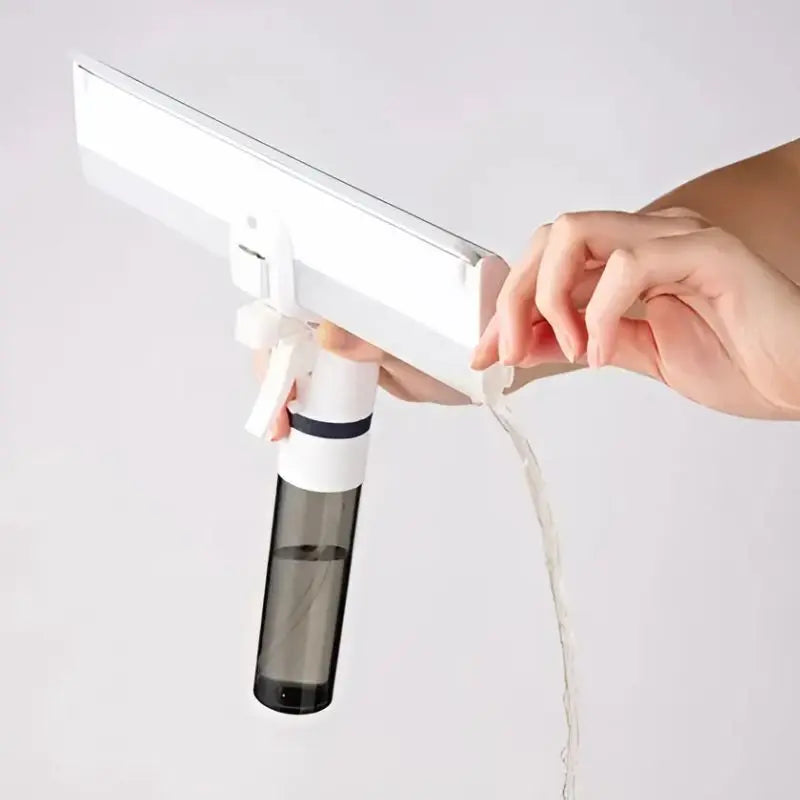 Effizienter 4 in 1 Fensterreiniger mit Sprühflasche und TPR-Schaber Mivoza Deutschland