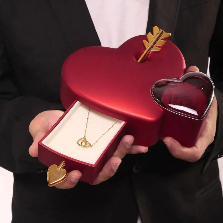 Herz-Schmuckbox „Love Struck“ — Mit Geheimfach für Verlobungs- oder Ehering Mivoza Deutschland