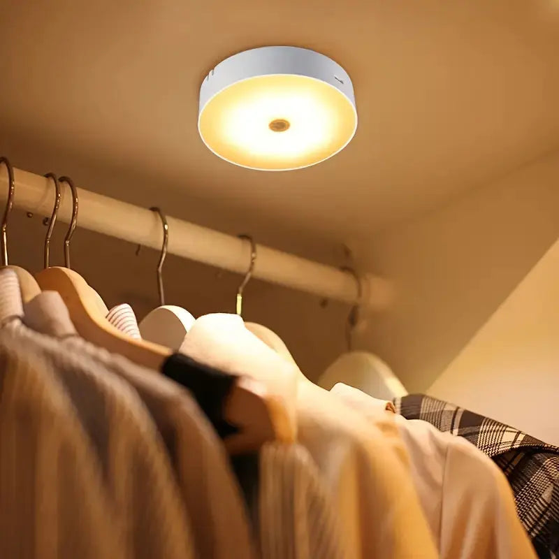 Nachtlicht — Automatisches Licht für sichere Wege Mivoza Deutschland