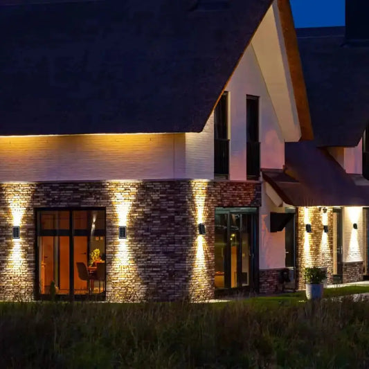 Solarleuchte mit Farbenspiel – Für stilvolle Abende im Garten Mivoza Deutschland