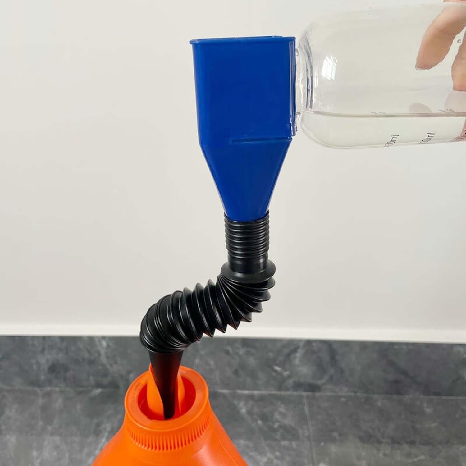 Flexibler Trichter mit breiter Öffnung und eingebautem Filter – Kein Verschütten mehr! Mivoza Deutschland