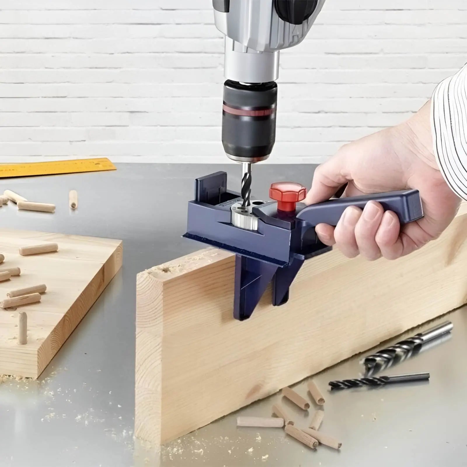 DowelDrill™ Multifunktionale Dübelbohrer-Führung Mivoza Deutschland