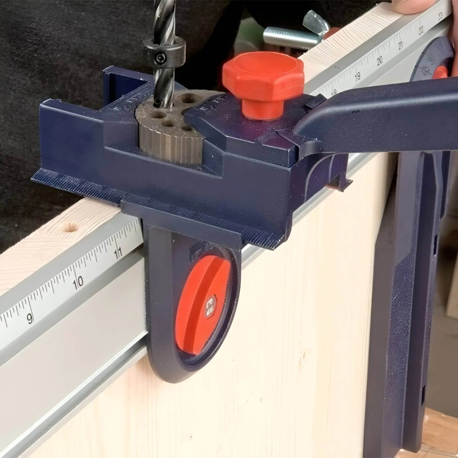DowelDrill™ Multifunktionale Dübelbohrer-Führung Mivoza Deutschland