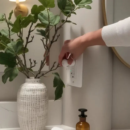 Elegantes Nachtlicht: Sanfte Sicherheit im Flur. Automatisch & einfach für Ihr Zuhause. Mivoza Deutschland