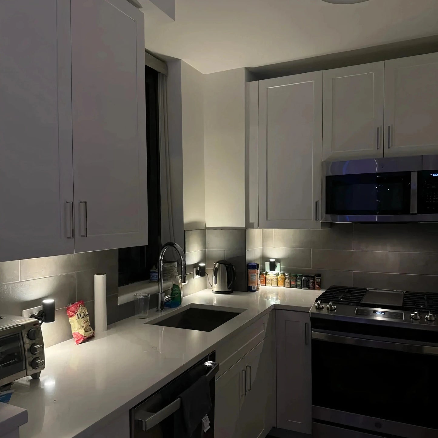 Energiesparende LED-Steckdosen-Nachtlampe — Niedriger Verbrauch spart Geld Mivoza Deutschland