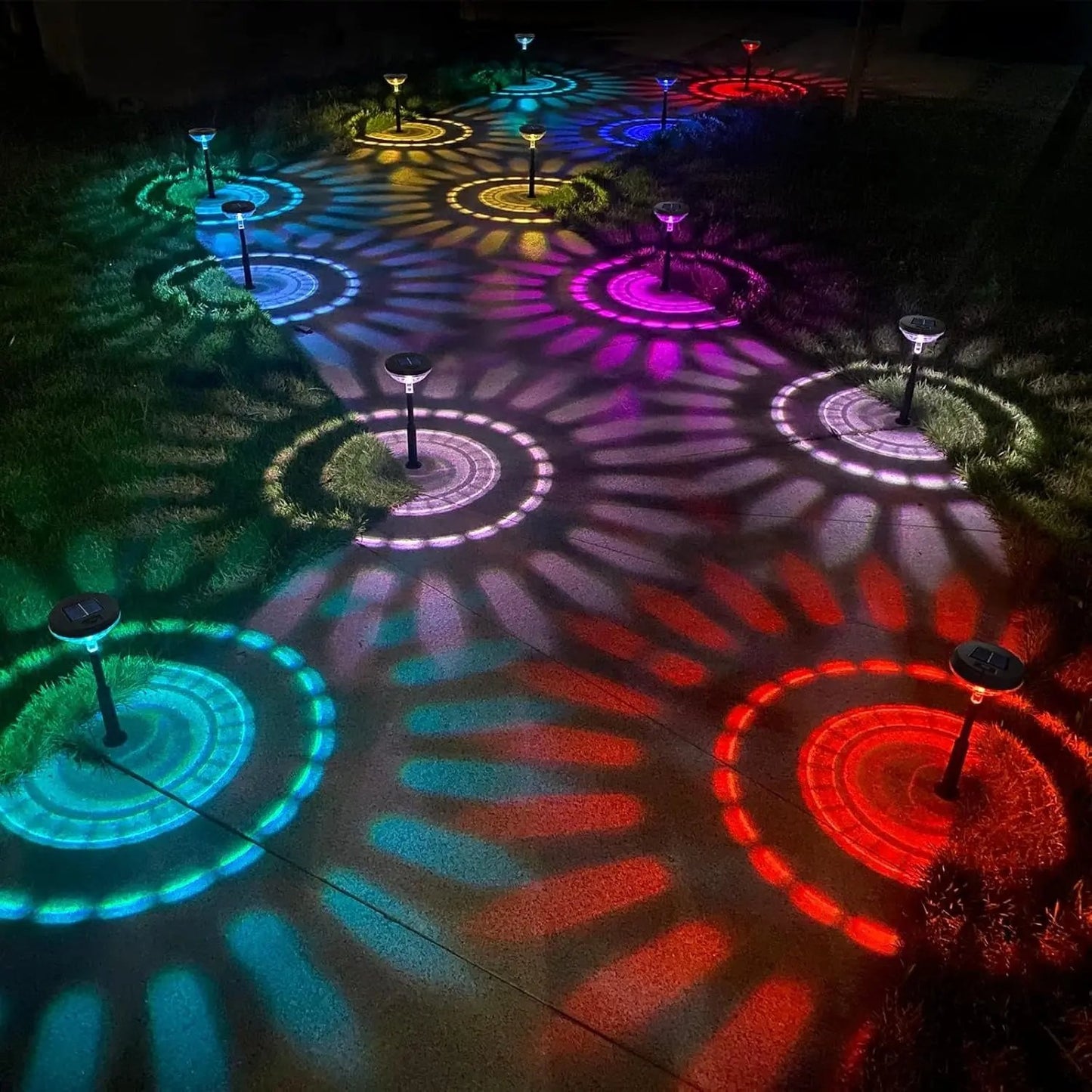 Energiesparende Solar-Wegeleuchten 4er Set — Eine spektakuläre Oase aus Licht Mivoza Deutschland