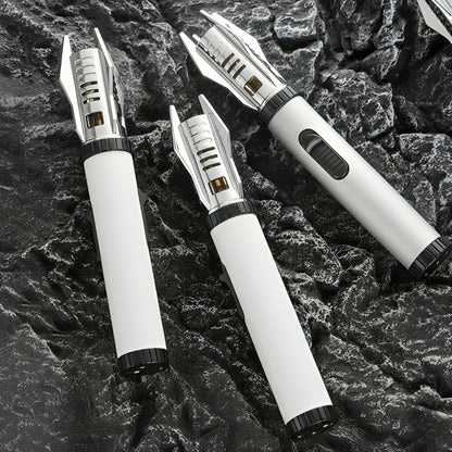 Sturmfeuerzeug mit einstellbarer Jetflamme für jedes Wetter