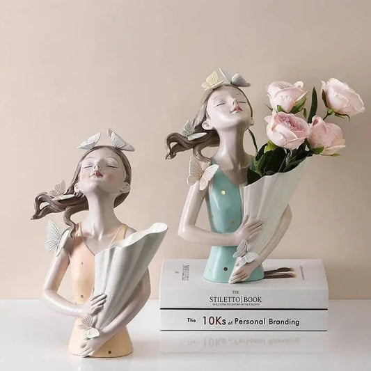 Keramikvase Schmetterlingsmädchen – Elegante & moderne Blumenvase Mivoza Deutschland