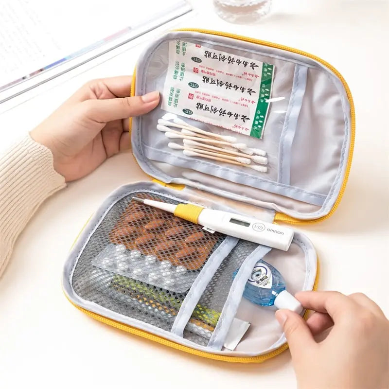 Mini Erste-Hilfe-Tasche – kompakt & ideal für unterwegs Mivoza Deutschland