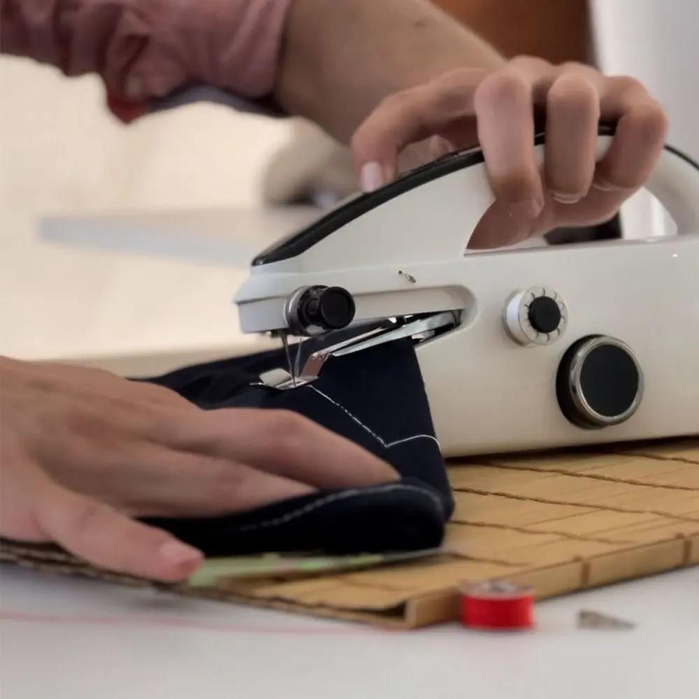 Mini-Nähmaschine mit Dual-Geschwindigkeitssteuerung — Mit Zubehör Mivoza Deutschland