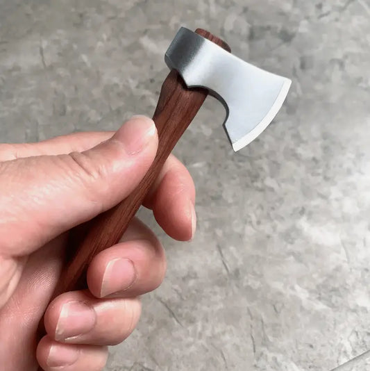 Miniatur Axt — Dekoratives Highlight für Büro & Zuhause Mivoza Deutschland