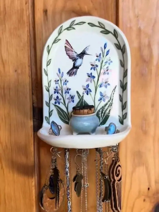 Sacred Floral Schmuckaltar – Ein Ort der Ruhe und Bedeutung Mivoza Deutschland