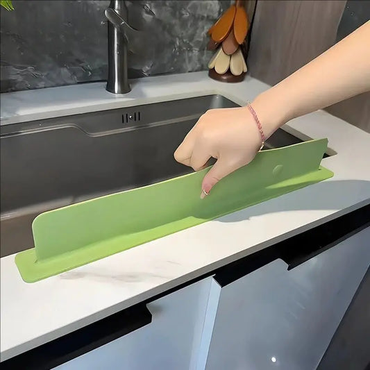 Silikon-Spritzschutz für Wasserhähne — hält Kleidung und Arbeitsflächen trocken Mivoza Deutschland
