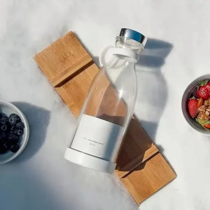 Tragbarer USB-Mixer für frische Smoothies für unterwegs Mivoza Deutschland