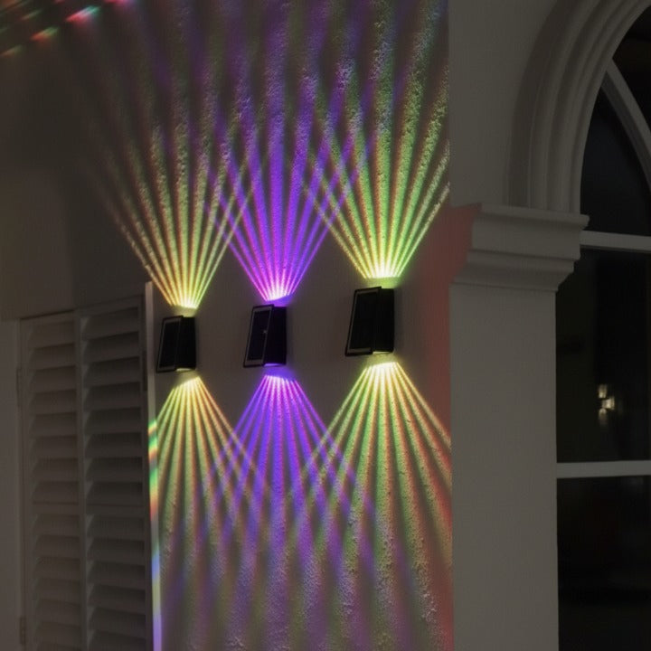Solar-Wandleuchte mit RGB & Warmweiß – Kabellos & Automatisch