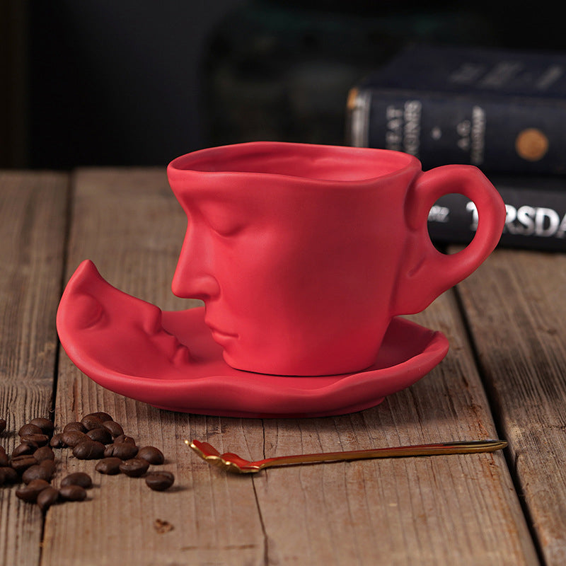 Kreative Keramik-Kuss-Kaffeetasse mit Gesichtsmotiv